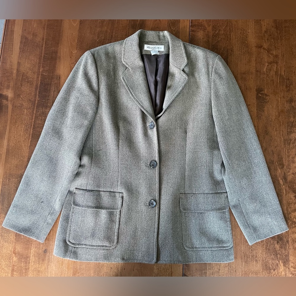 Brooks Brothers Womens 100% Wool Blazer - Size 10 Petite